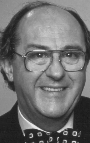 Фотография актёра Антон Роджерс