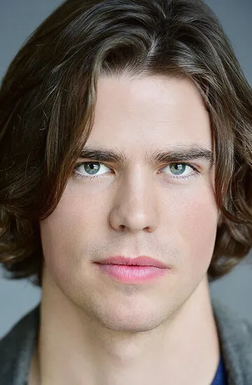 Фотография актёра Патрик Льюис