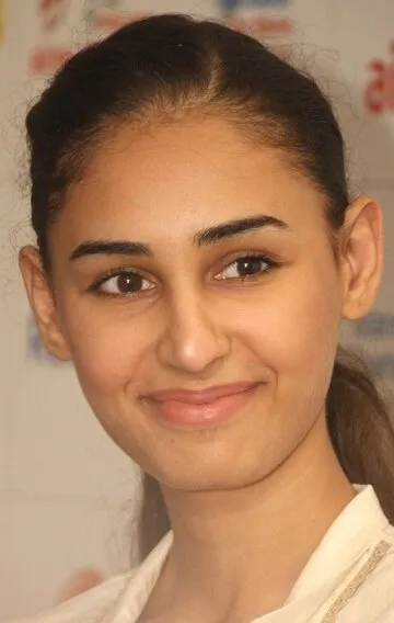 Фотография актёра Хаслин Каур