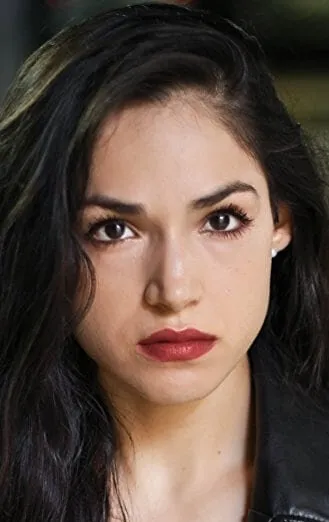 Фотография актёра Ариана Гуерра