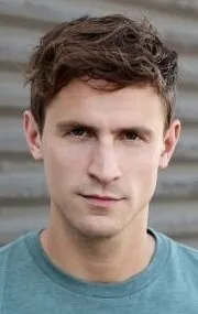 Фотография актёра Джонатан Ховард