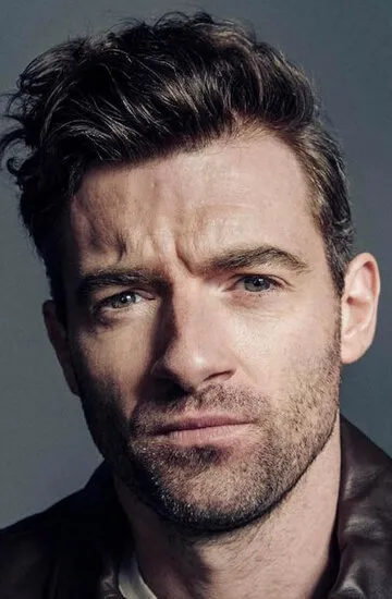 Фотография актёра Стюарт Мартин