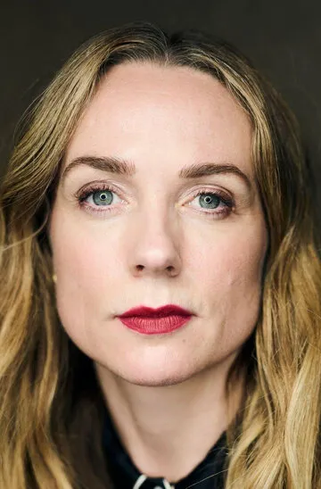 Фотография актёра Керри Кондон