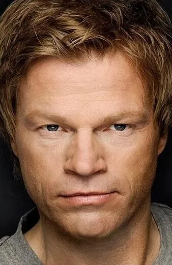 Фотография актёра Оливер Кан