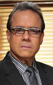 Фотография актёра Андре Маттос