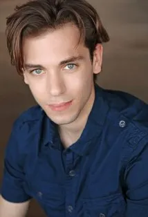 Фотография актёра Эйджей Локасио