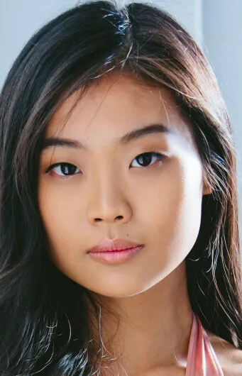 Фотография актёра Валери Лу