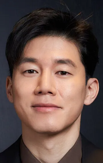 Фотография актёра Ким Му-ёль