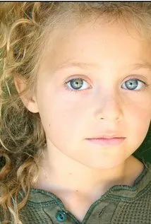 Фотография актёра София Росински