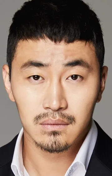 Фотография актёра У Ган-мин