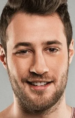 Фотография актёра Озан Долунай