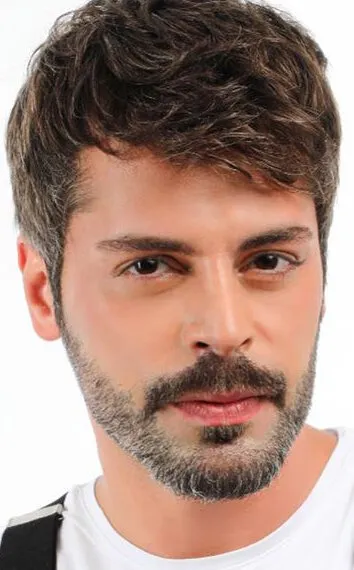 Фотография актёра Али Ясин Озегемен