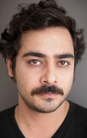 Фотография актёра Олгун Токер