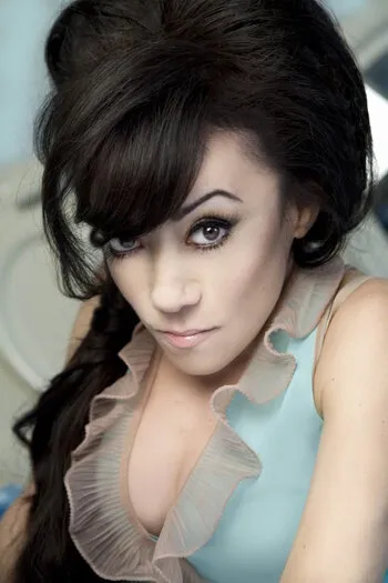 Фотография актёра Селене Луна