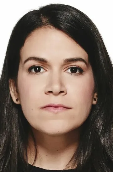 Фотография актёра Эбби Джейкобсон