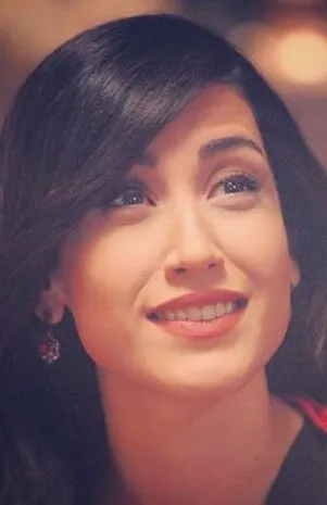 Фотография актёра Неслихан Арслан