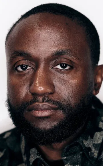 Фотография актёра Байрон Бауэрс