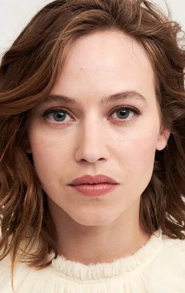 Фотография актёра Лу де Лааж