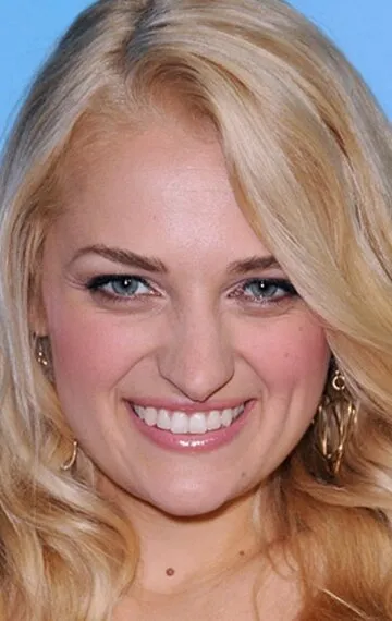 Фотография актёра Али Строкер