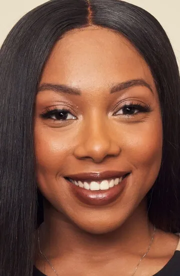 Фотография актёра Эмири Крачфилд