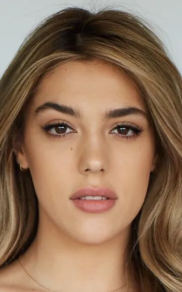 Фотография актёра Систин Роуз Сталлоне