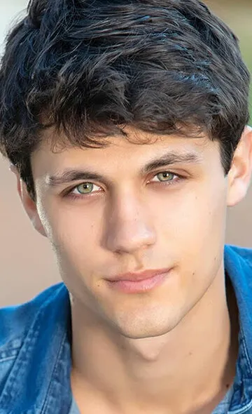 Фотография актёра Дрэйк Роджер