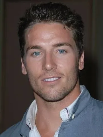 Фотография актёра Марк Выстрач