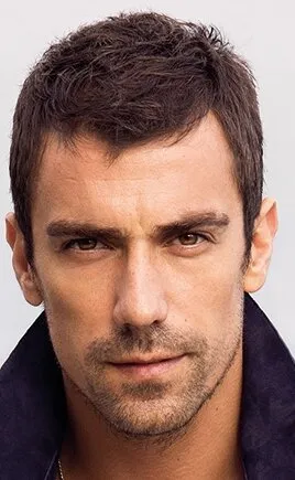 Фотография актёра Ибрагим Челиккол