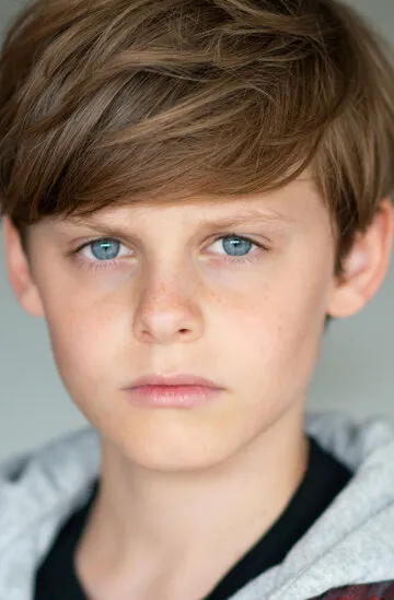 Фотография актёра Камерон Кроветти