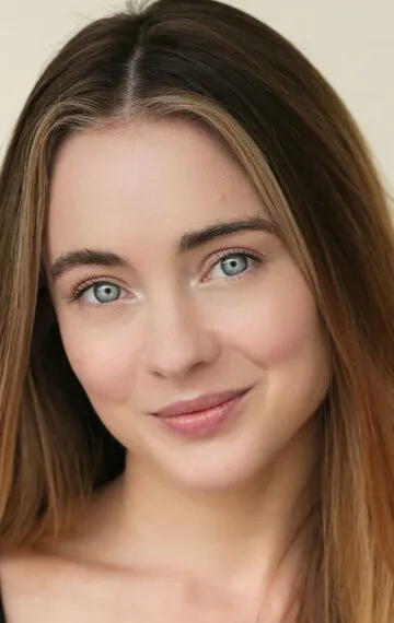 Фотография актёра Ханна Касулка